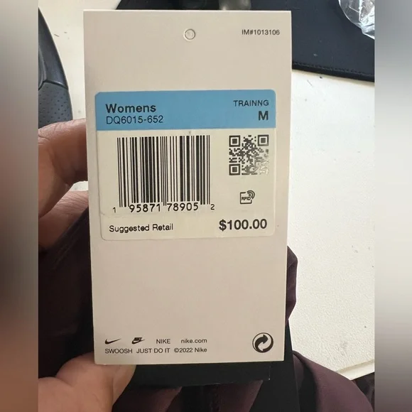 Nike Zenvy
Women's Gentle-Support High-Waisted Full-Length Leggings medium 8-10 - Picture 8 of 8